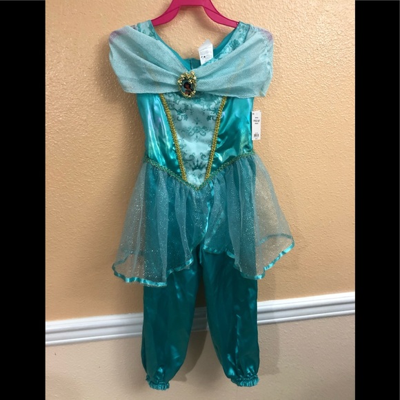 Disney Other - Jazmíne costume  includes shoes new size 7/8